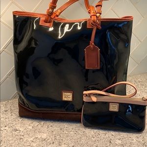 Dooney & Bourke black patent tote bag